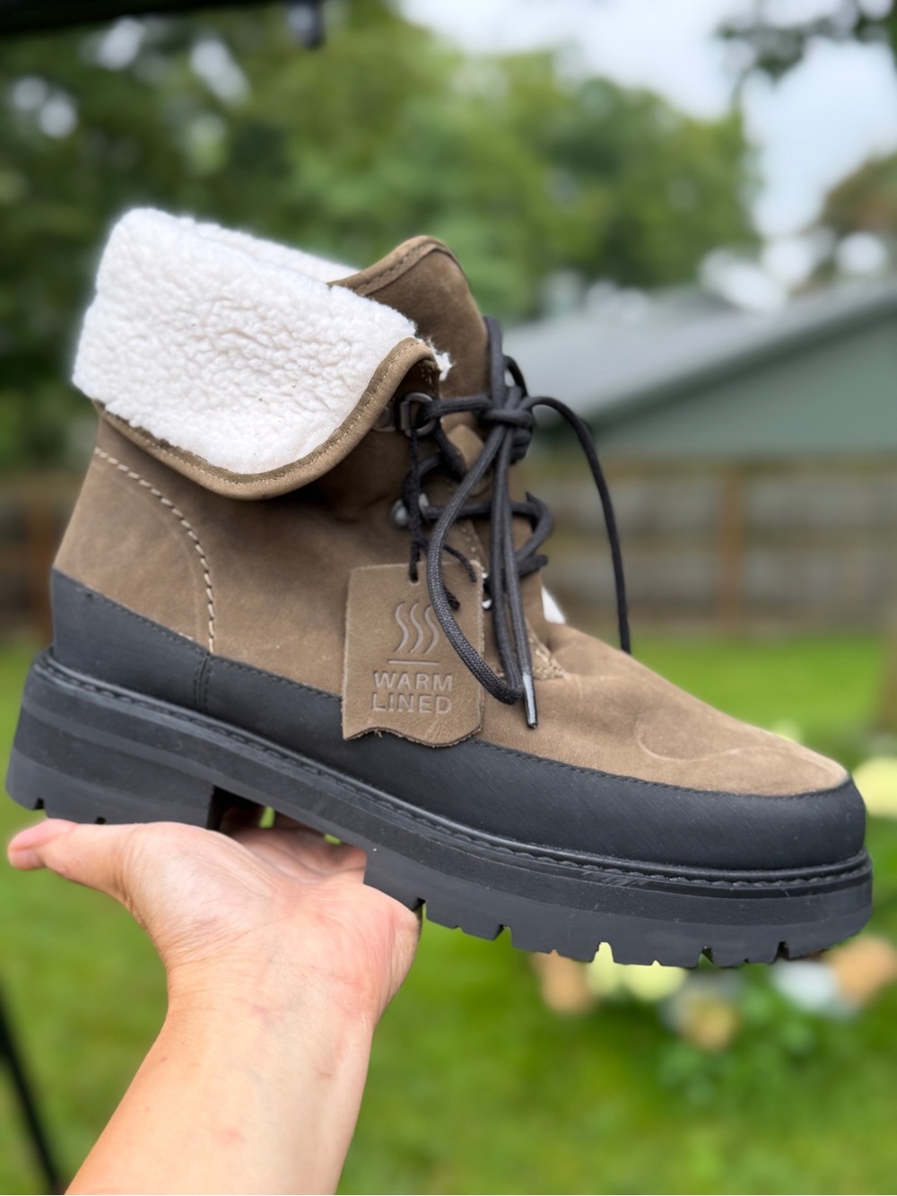 Clarks Women's Orianna Turn Ankle Boot Gorp Cabin Core 9M in Dark Olive Nubuck